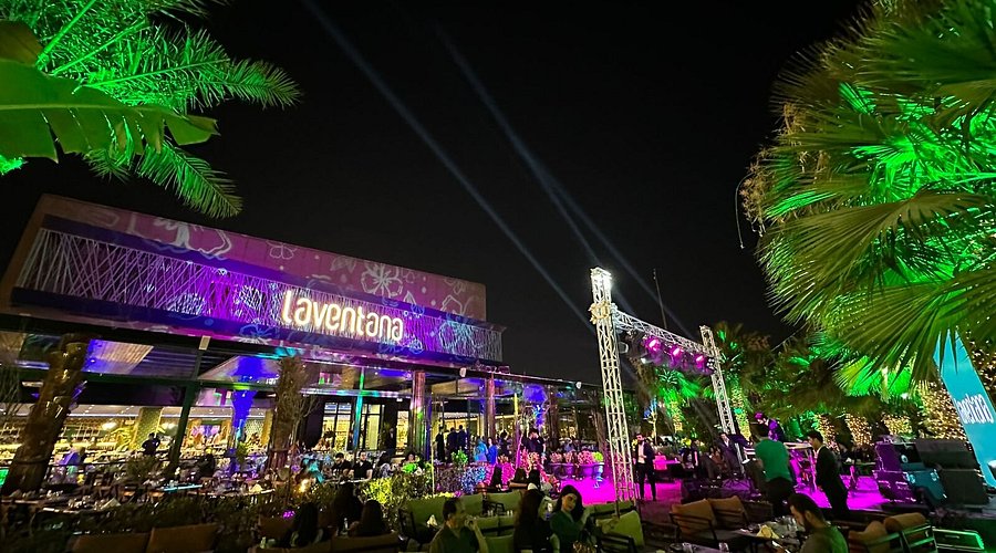 Restaurant atmosphere